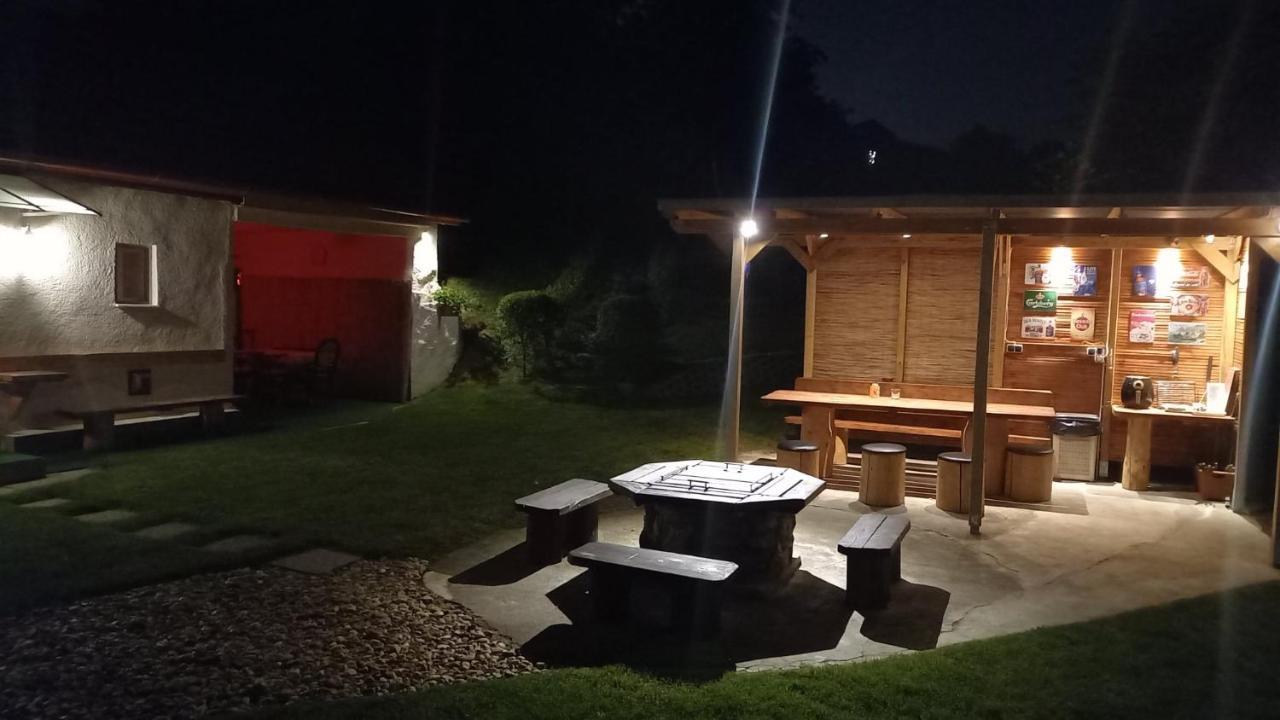 Vadaszles Vendeghaz Bukkszentmarton Bagian luar foto