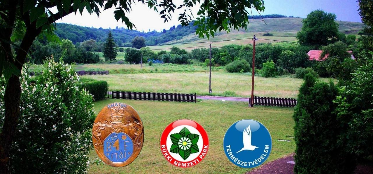 Vadaszles Vendeghaz Bukkszentmarton Bagian luar foto